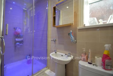 7 bed house, St Michaels Villas, Headingley, Leeds, LS63AF - Image 12