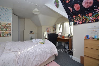 7 bed house, St Michaels Villas, Headingley, Leeds, LS63AF - Image 4