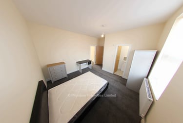 6 bed house, Brudenell Grove, Hyde Park, Leeds, LS61HP - Image 6