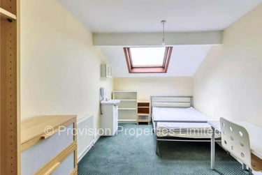 9 bed house, Belle Vue Road, Hyde Park, Leeds, LS31DY - Image 8