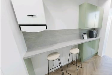 4 bed house, Park View Road, Burley, Leeds, LS42LG - Image 2