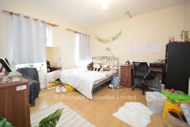 5 bed house, Ashville Road, Burley, Leeds, LS61NA - Image 6