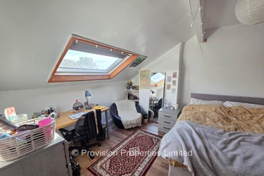 6 bed house, Richmond Mount, Hyde Park, Leeds, LS61DG - Image 3