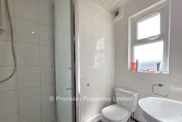 6 bed house, Richmond Mount, Hyde Park, Leeds, LS61DG - Image 7
