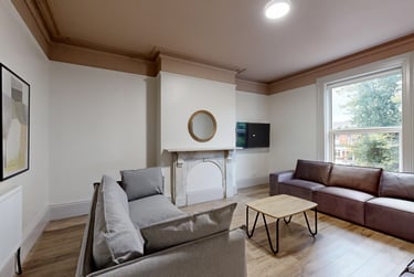 8 bed house, Hyde Park Terrace, Hyde Park, Leeds, LS61BJ - Image 2