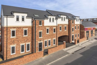 2 bed flat, Royal Park Road, Hyde Park, Leeds, LS61HT - Image 3