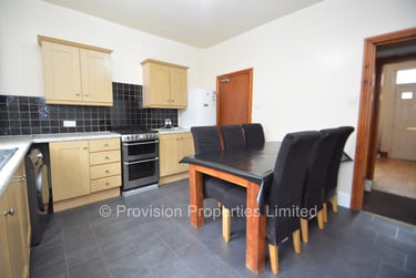 6 bed house, Beamsley Terrace, Burley, Leeds, LS61LP - Image 3