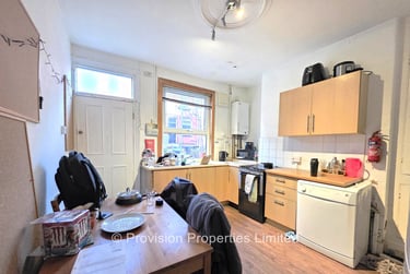 3 bed house, Harold Terrace, Burley, Leeds, LS61LD - Image 5