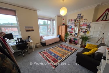 8 bed house, Brudenell Road, Hyde Park, Leeds, LS61HA - Image 2