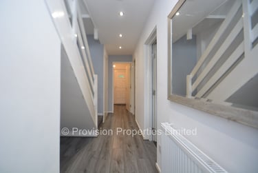4 bed house, Well Close Rise, Woodhouse, Leeds, LS71HT - Image 8