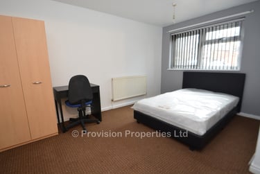 3 bed house, Kendal Lane, Woodhouse, Leeds, LS31AS - Image 8