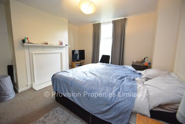 1 bed flat, Cliff Road, Rampart Road, Leeds, LS62ET - Image 2