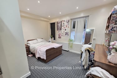 6 bed house, Hessle Mount, Hyde Park, Leeds, LS61EP - Image 6