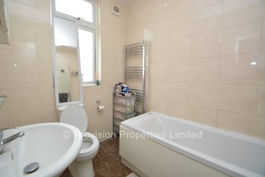 10 bed house, Headingley Avenue, Headingley, Leeds, LS63ER - Image 12