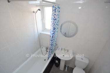 8 bed house, Mayville Avenue, Burley, Leeds, LS61NQ - Image 12