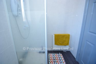 8 bed house, Mayville Avenue, Burley, Leeds, LS61NQ - Image 11