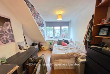 8 bed house, Ebberston Terrace, Hyde Park, Leeds, LS61AU - Image 15