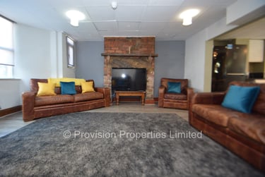 8 bed house, Ebberston Terrace, Hyde Park, Leeds, LS61AU - Image 3