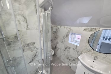 7 bed house, Manor Drive, Hyde Park, Leeds, LS61DD - Image 7