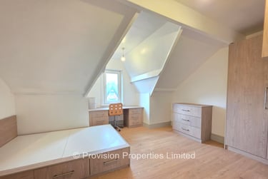 7 bed house, Manor Drive, Hyde Park, Leeds, LS61DD - Image 9