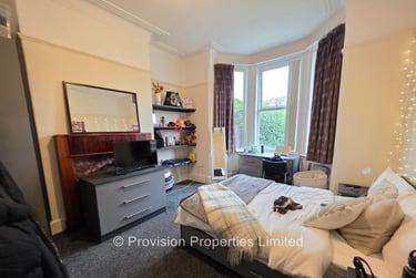 8 bed house, Brudenell Road, Hyde Park, Leeds, LS61HA - Image 2
