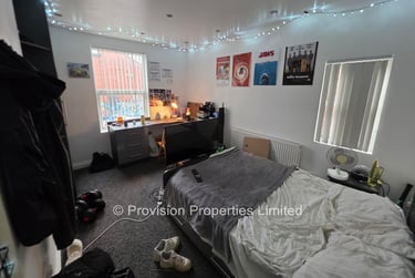 8 bed house, Brudenell Road, Hyde Park, Leeds, LS61HA - Image 5