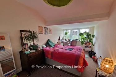 9 bed house, Moorland Avenue, Hyde Park, Leeds, LS61AP - Image 5