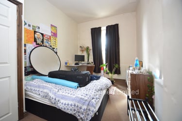 9 bed house, Moorland Avenue, Hyde Park, Leeds, LS61AP - Image 6