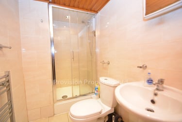 7 bed house, Chestnut Avenue, Hyde Park, Leeds, LS61AZ - Image 5