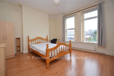 8 bed house, Brudenell Road, Hyde Park, Leeds, LS61LS - Image 8