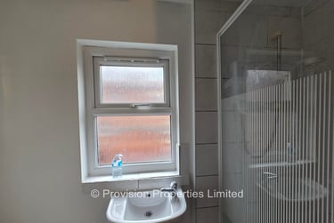 7 bed house, Manor Drive, Hyde Park, Leeds, LS61DD - Image 10