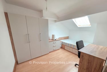 7 bed house, Manor Drive, Hyde Park, Leeds, LS61DD - Image 7