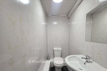 2 bed flat, Brudenell Mount, Hyde Park, Leeds, LS61HT - Image 7