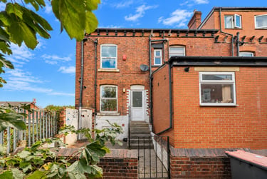 7 bed house, Ashville Road, Burley, Leeds, LS61NA - Image 11