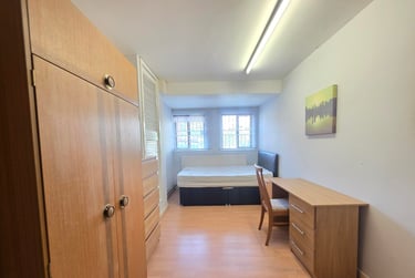 4 bed house, Well Close Rise, Woodhouse, Leeds, LS71HT - Image 5