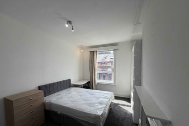 6 bed house, St Michaels Terrace, Headingley, Leeds, LS63QB - Image 8
