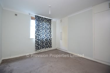 2 bed flat, Foxhill Court, Adel, Leeds, LS165PL - Image 11