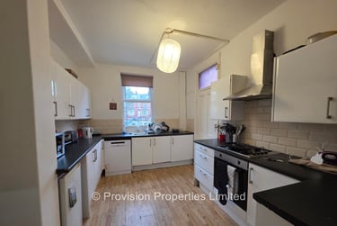 8 bed house, Brudenell Road, Hyde Park, Leeds, LS61HA - Image 7