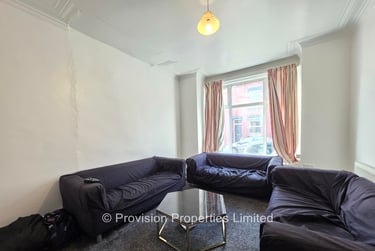 6 bed house, Welton Mount, Hyde Park, Leeds, LS61ET - Image 3