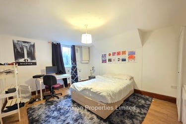 6 bed house, Welton Mount, Hyde Park, Leeds, LS61ET - Image 2