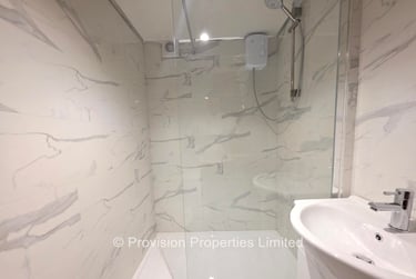 6 bed house, Welton Mount, Hyde Park, Leeds, LS61ET - Image 12