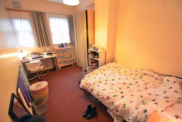 8 bed house, Belle Vue Road, Hyde Park, Leeds, LS31HF - Image 6
