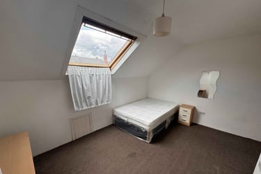 6 bed house, Hessle View, Hyde Park, Leeds, LS61ER - Image 2