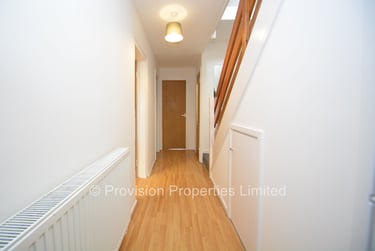 4 bed house, Well Close Rise, Woodhouse, Leeds, LS29ET - Image 3