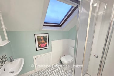 7 bed house, Delph Lane, Rampart Road, Leeds, LS62HQ - Image 2