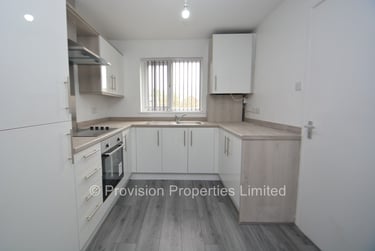 4 bed house, Well Close Rise, Woodhouse, Leeds, LS29ET - Image 4