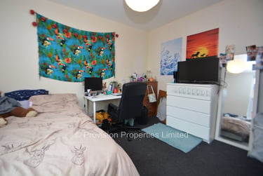 4 bed house, Royal Park Road, Hyde Park, Leeds, LS61JJ - Image 3