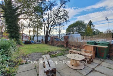 4 bed flat, Cardigan Road, Headingley, Leeds, LS63BJ - Image 2