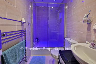 2 bed flat, Cardigan Road, Headingley, Leeds, LS63BJ - Image 4