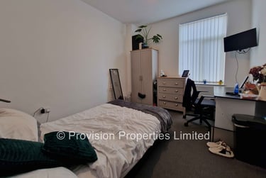 6 bed house, Royal Park Avenue, Hyde Park, Leeds, LS61EZ - Image 9